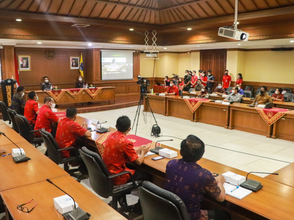 Sekda Adi Arnawa Buka Musrenbang Kecamatan, Ajak Berpikir Out Of The Box Guna Optimalkan Pertumbuhan Ekonomi